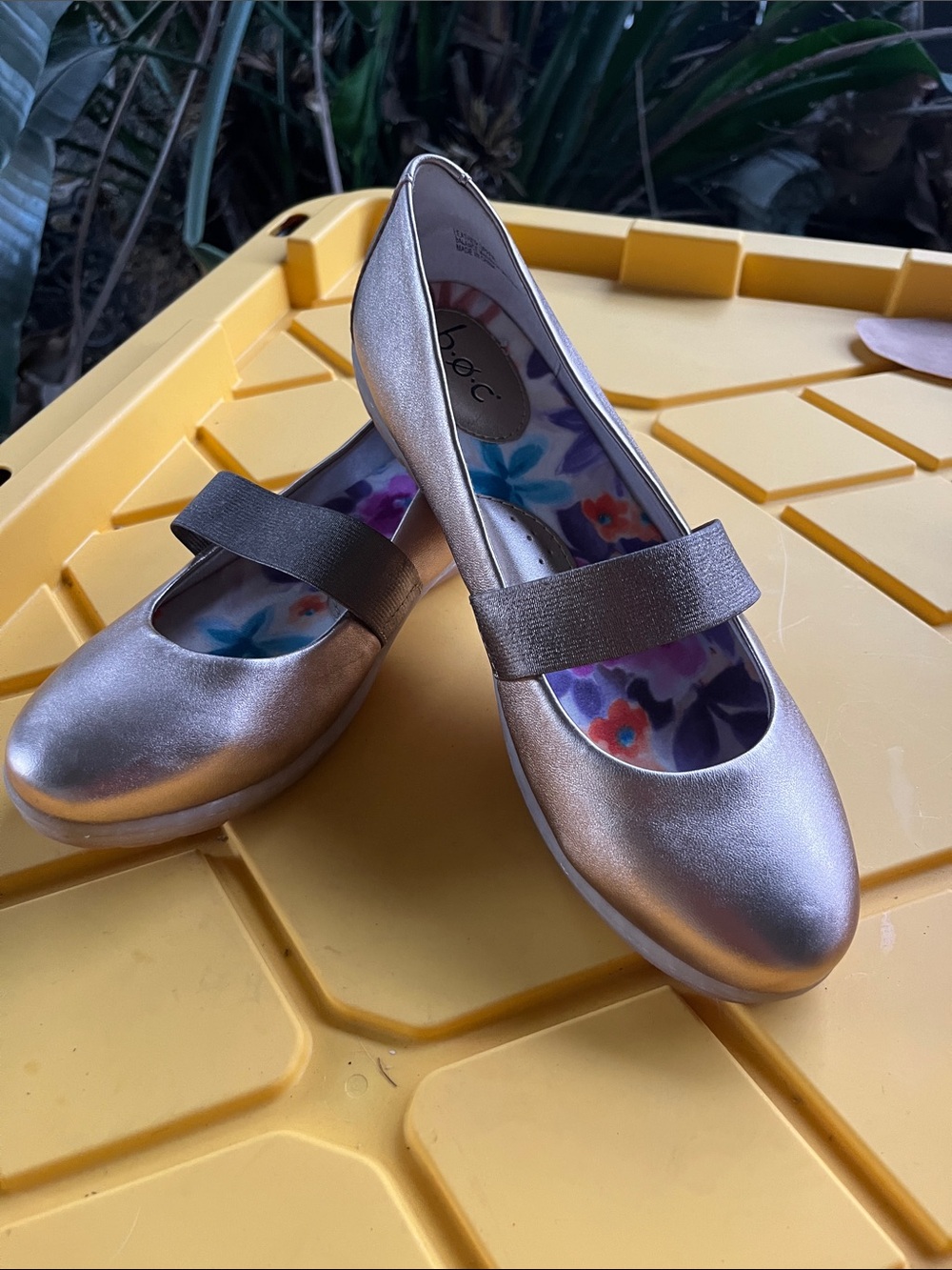 b.o.c. Kids Metallic Rose Gold Mary Janes